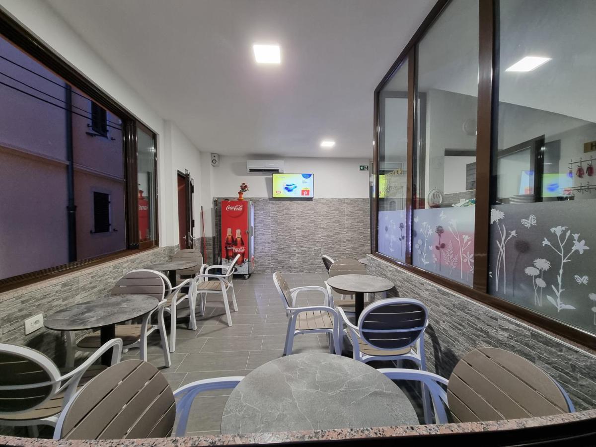 Hostel Bellavista Koper Exteriör bild